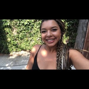 Meet your Posher, Desiree